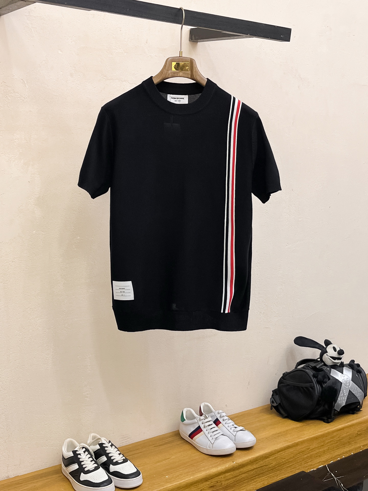 TB 2026春夏新品针织短袖，进口针织面料，手感柔软。顶级进口私货，设计潮流短袖针织衫，不失奢华 品质