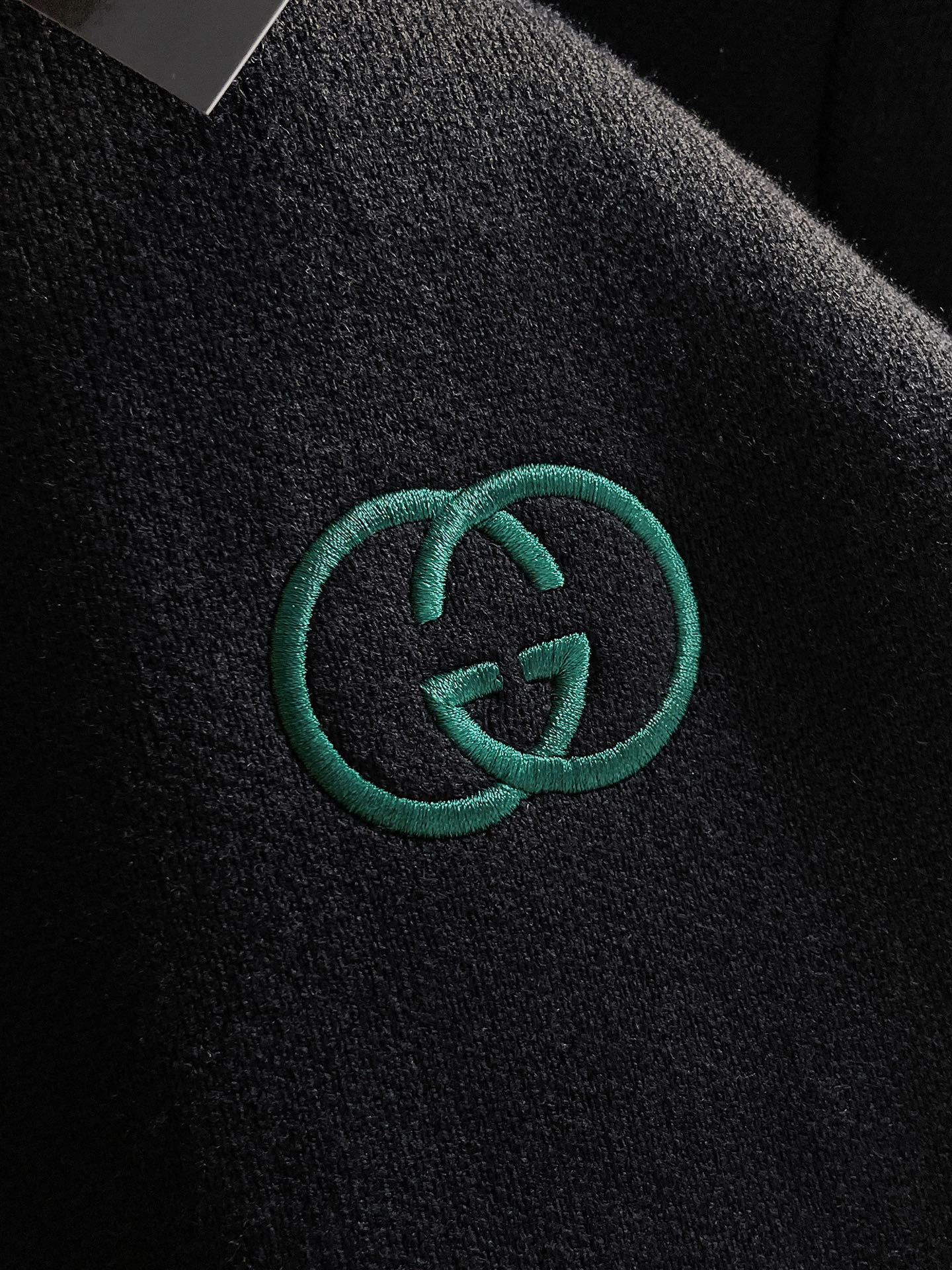 毛衣 2025秋冬最新系列，专柜1:1顶级复刻，全品相！加厚款，潮人必备单品！懂货的老铁赶紧下手，面料：