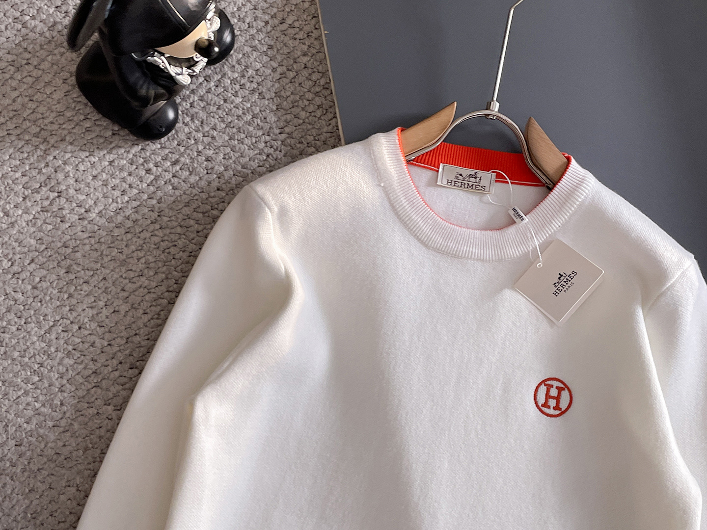 毛衣 2025秋冬最新系列，专柜1:1顶级复刻，全品相！加厚款，潮人必备单品！懂货的老铁赶紧下手，面料：