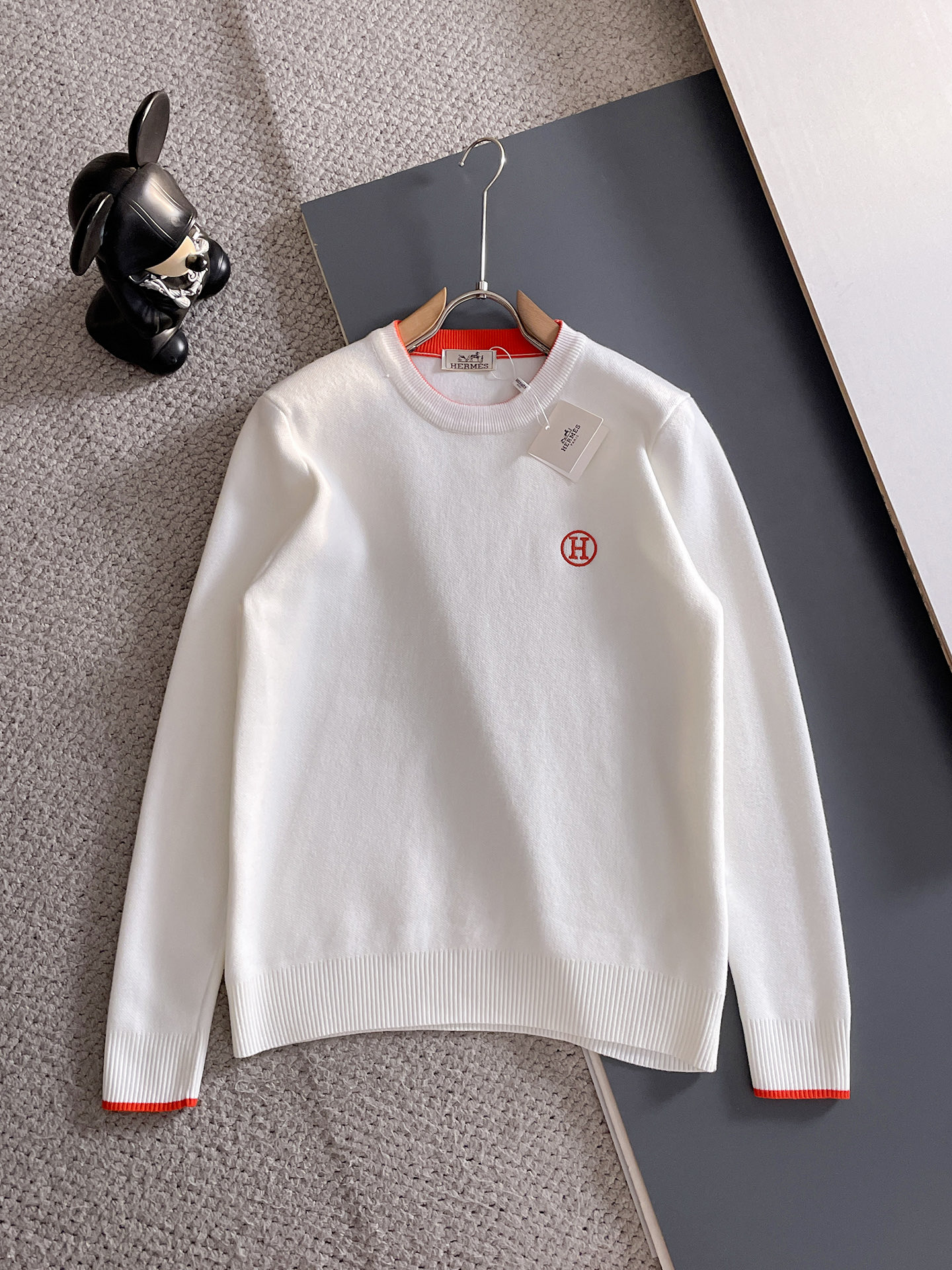 毛衣 2025秋冬最新系列，专柜1:1顶级复刻，全品相！加厚款，潮人必备单品！懂货的老铁赶紧下手，面料：