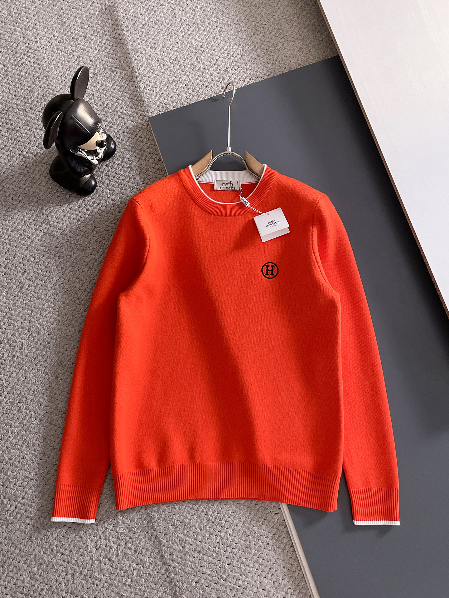 毛衣 2025秋冬最新系列，专柜1:1顶级复刻，全品相！加厚款，潮人必备单品！懂货的老铁赶紧下手，面料：