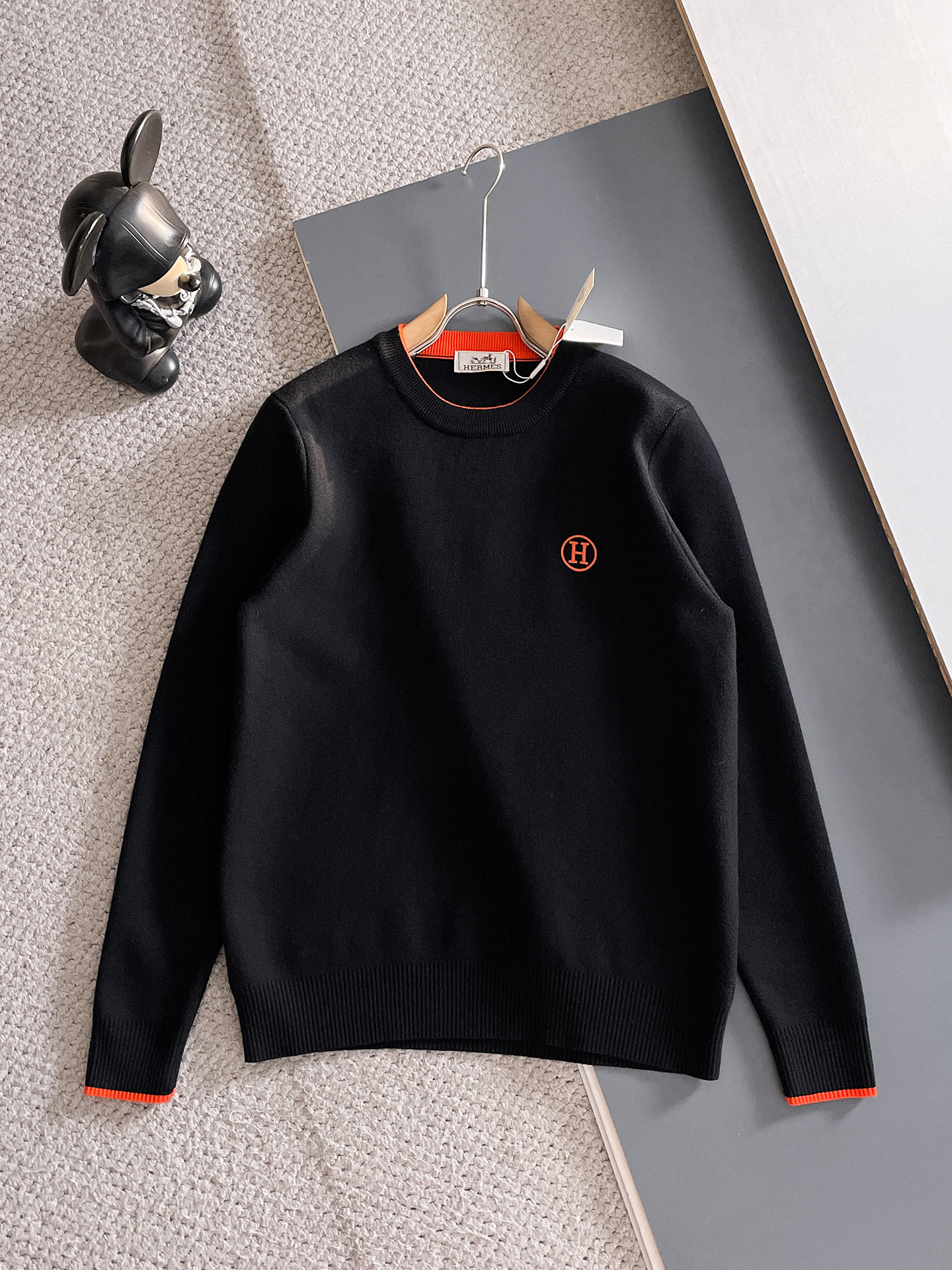 毛衣 2025秋冬最新系列，专柜1:1顶级复刻，全品相！加厚款，潮人必备单品！懂货的老铁赶紧下手，面料：