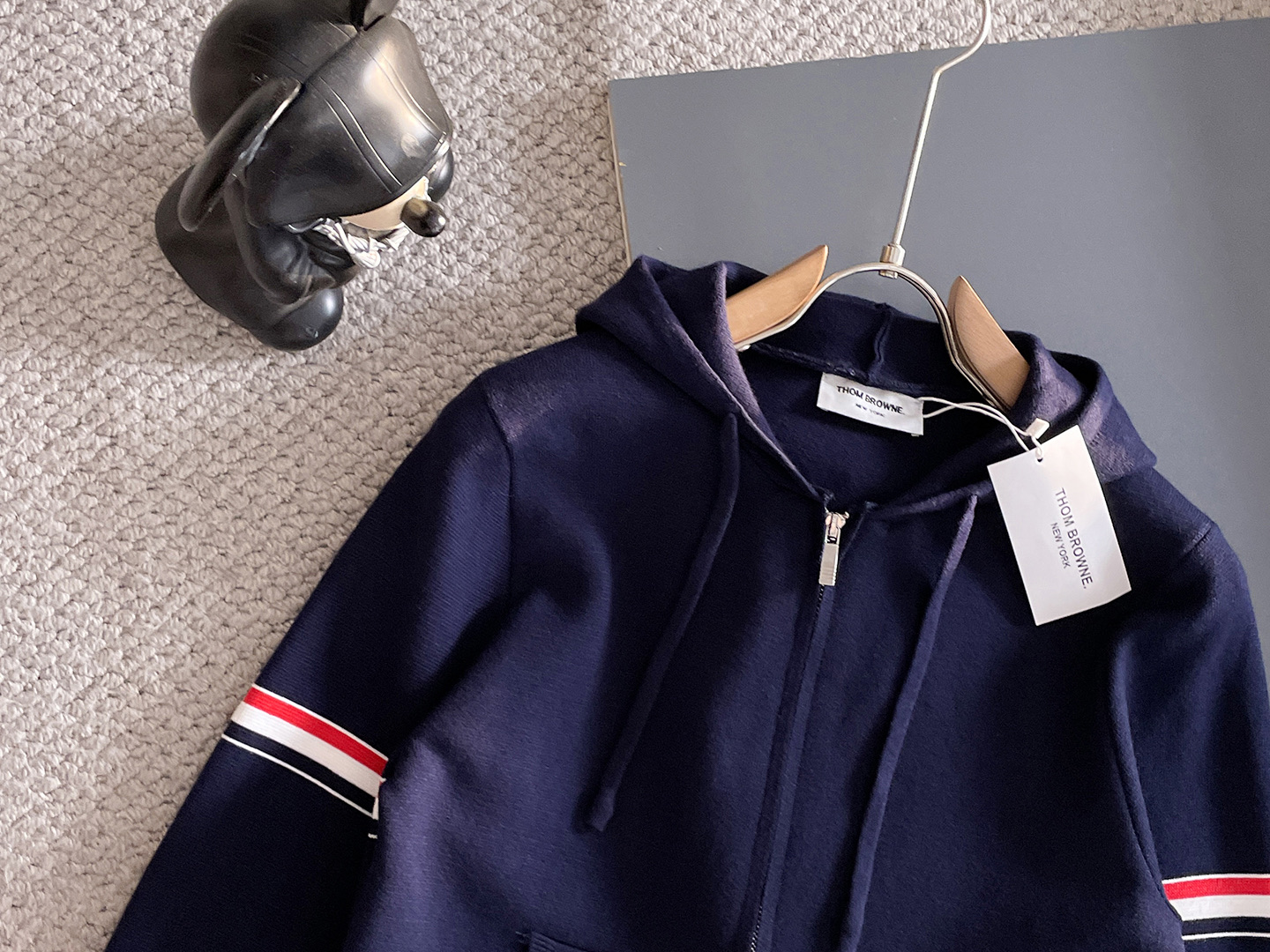 毛衣 2025秋冬最新系列，专柜1:1顶级复刻，全品相！加厚款，潮人必备单品！懂货的老铁赶紧下手，面料：