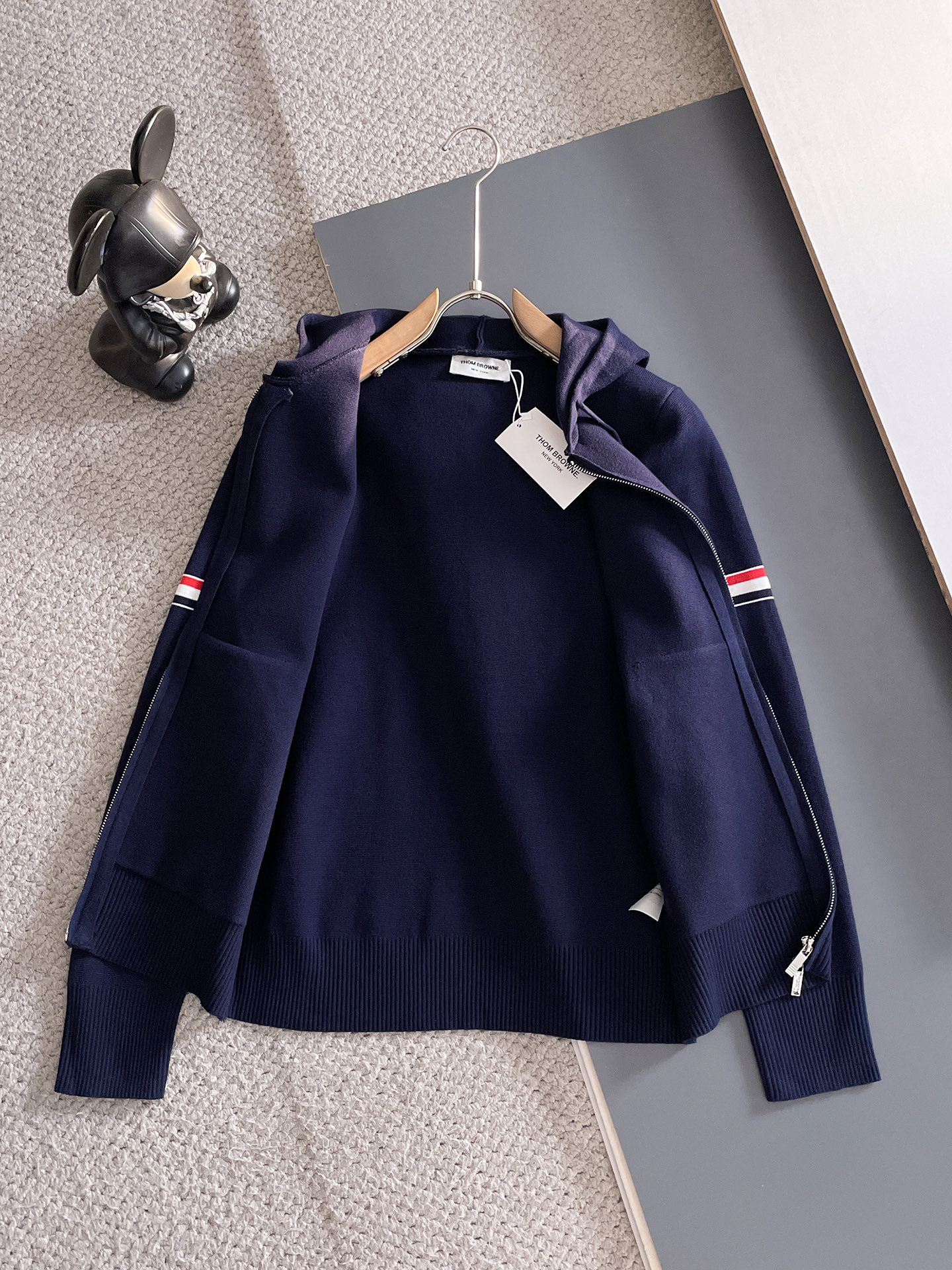 毛衣 2025秋冬最新系列，专柜1:1顶级复刻，全品相！加厚款，潮人必备单品！懂货的老铁赶紧下手，面料：