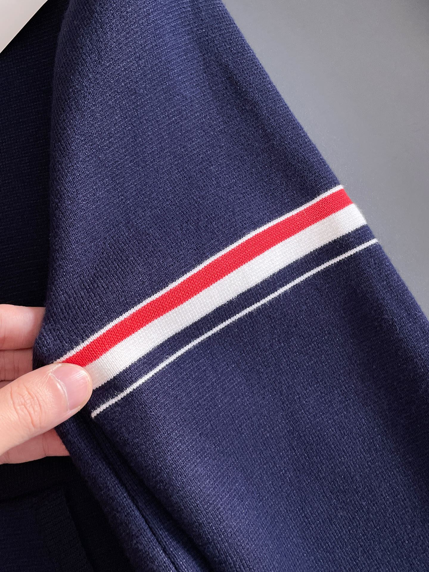 毛衣 2025秋冬最新系列，专柜1:1顶级复刻，全品相！加厚款，潮人必备单品！懂货的老铁赶紧下手，面料：