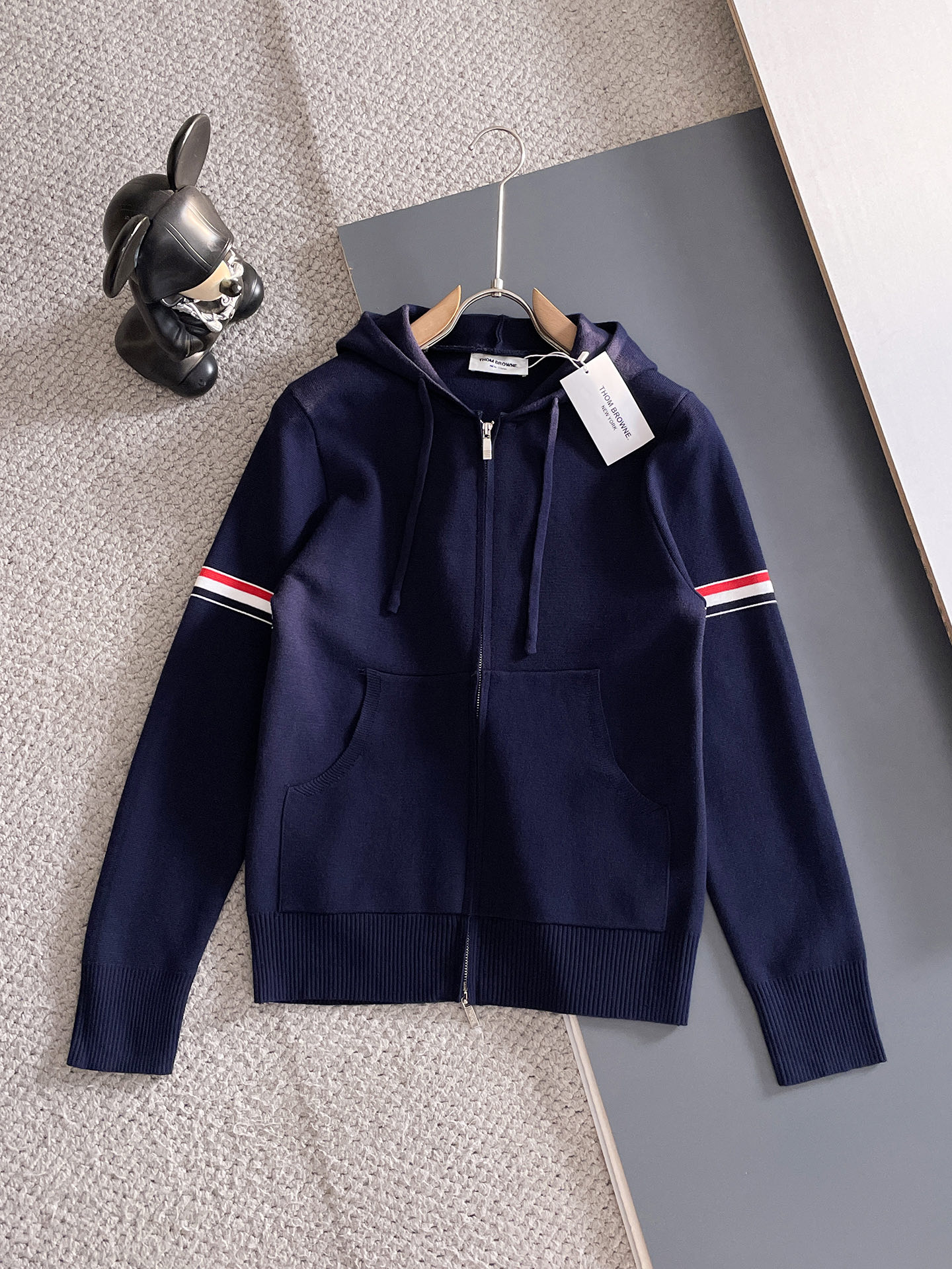 毛衣 2025秋冬最新系列，专柜1:1顶级复刻，全品相！加厚款，潮人必备单品！懂货的老铁赶紧下手，面料：