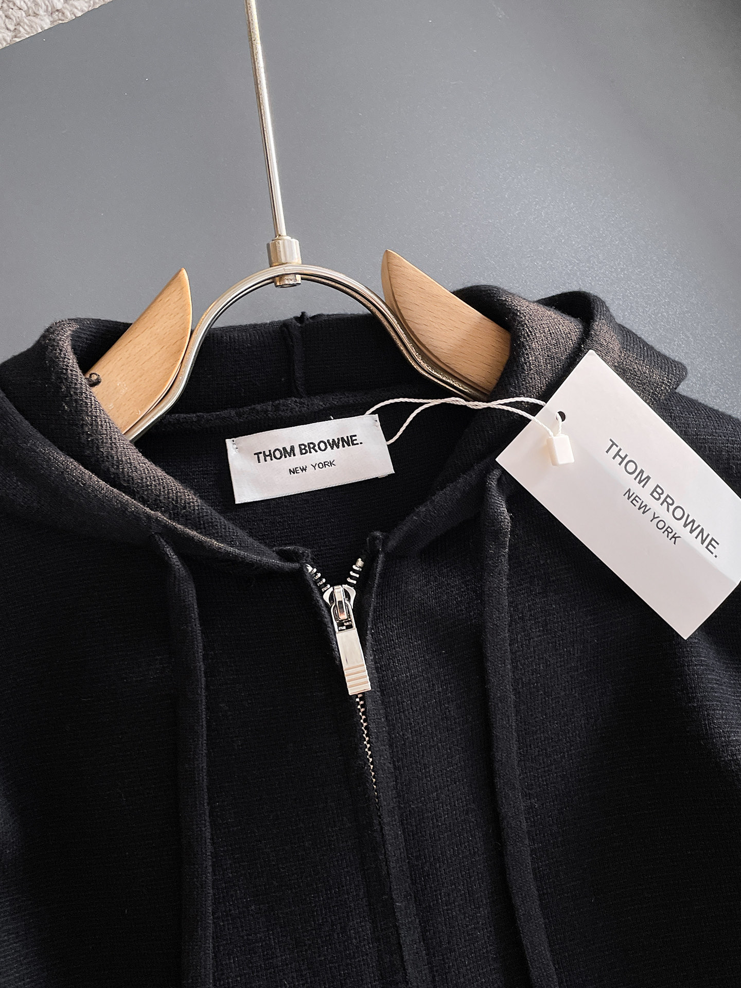 毛衣 2025秋冬最新系列，专柜1:1顶级复刻，全品相！加厚款，潮人必备单品！懂货的老铁赶紧下手，面料：