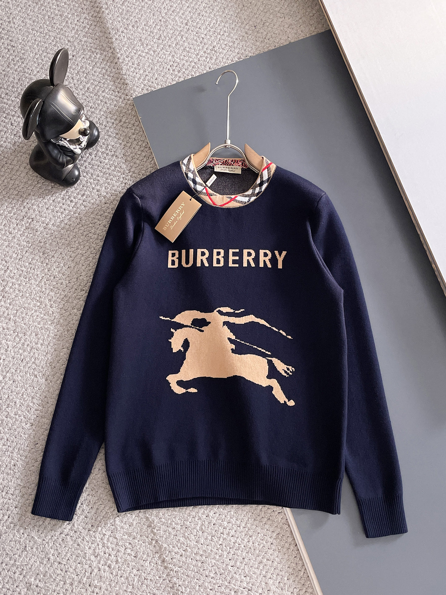 毛衣 2025秋冬最新系列，专柜1:1顶级复刻，全品相！加厚款，潮人必备单品！懂货的老铁赶紧下手，面料：