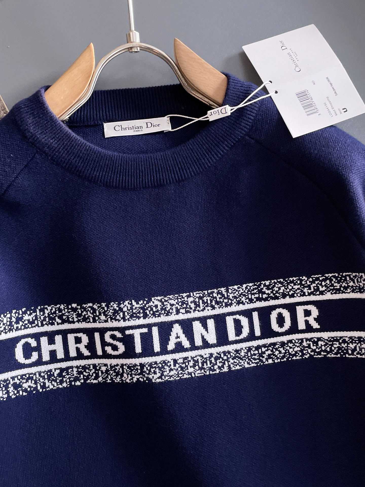 毛衣 2025秋冬最新系列，专柜1:1顶级复刻，全品相！加厚款，潮人必备单品！懂货的老铁赶紧下手，面料：