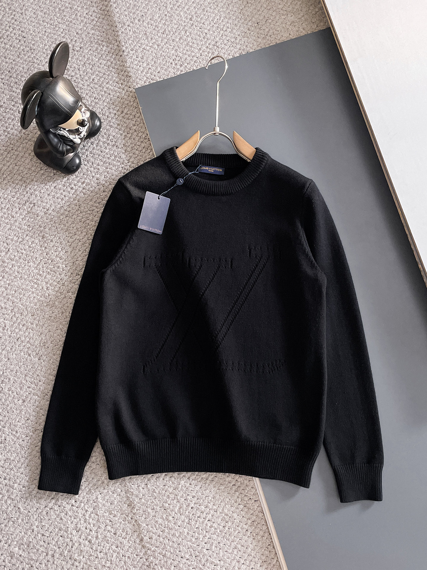 毛衣 2025秋冬最新系列，专柜1:1顶级复刻，全品相！加厚款，潮人必备单品！懂货的老铁赶紧下手，面料：