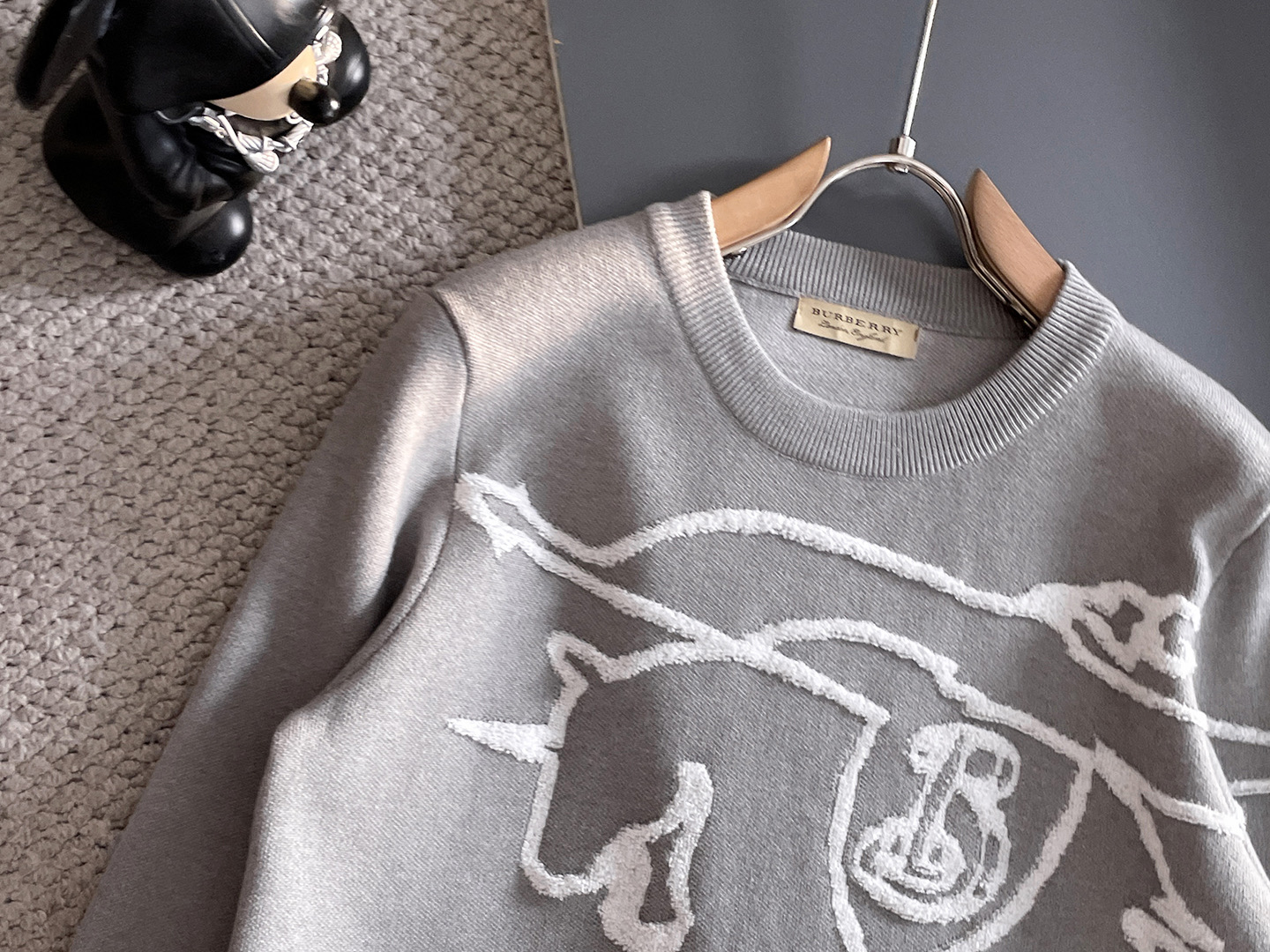 毛衣 2025秋冬最新系列，专柜1:1顶级复刻，全品相！加厚款，潮人必备单品！懂货的老铁赶紧下手，面料：