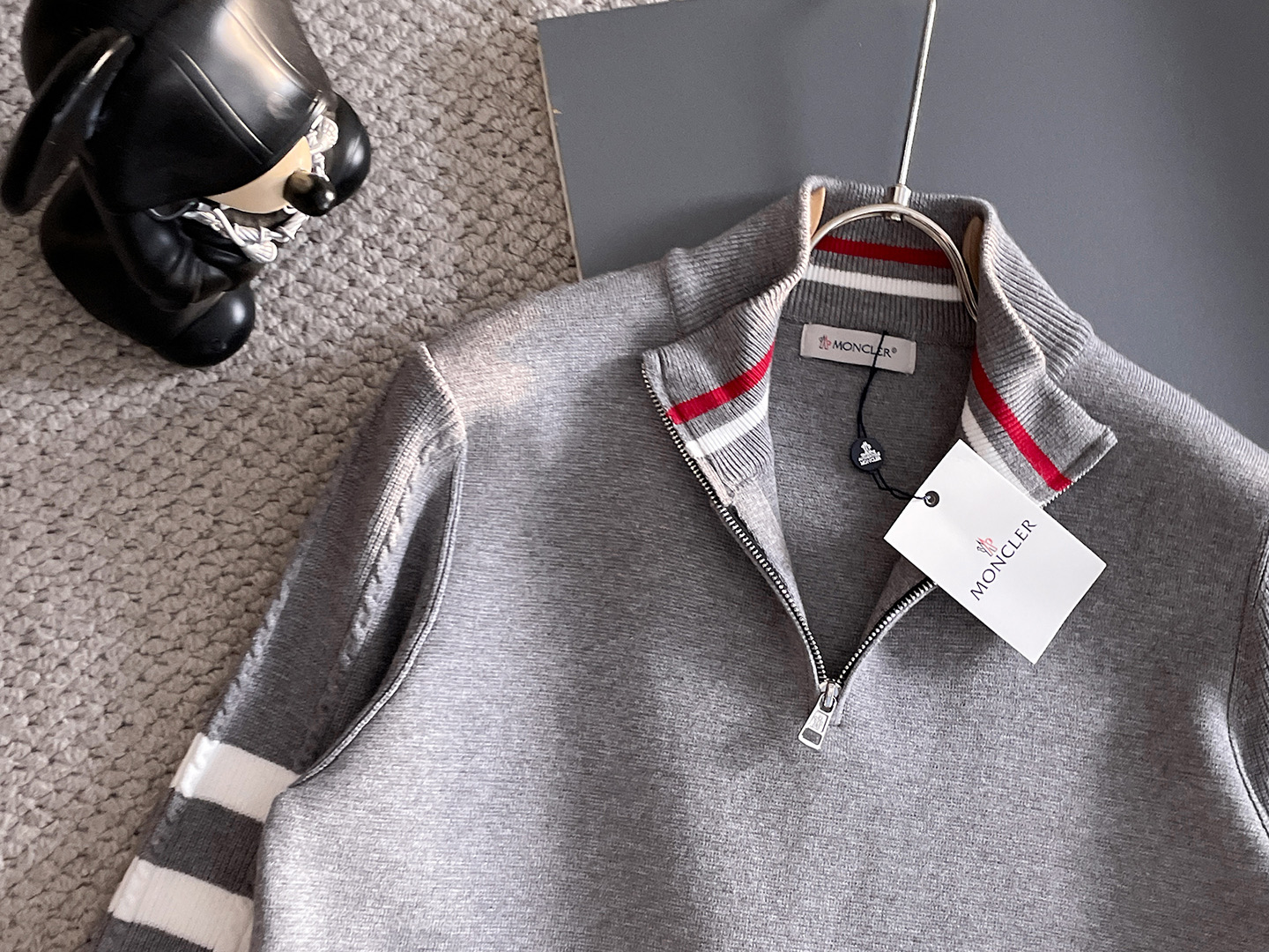 毛衣 2025秋冬最新系列，专柜1:1顶级复刻，全品相！加厚款，潮人必备单品！懂货的老铁赶紧下手，面料：