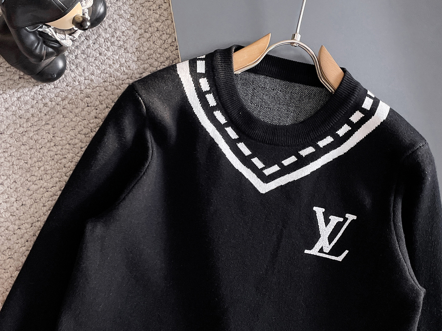毛衣 2025秋冬最新系列，专柜1:1顶级复刻，全品相！加厚款，潮人必备单品！懂货的老铁赶紧下手，面料：