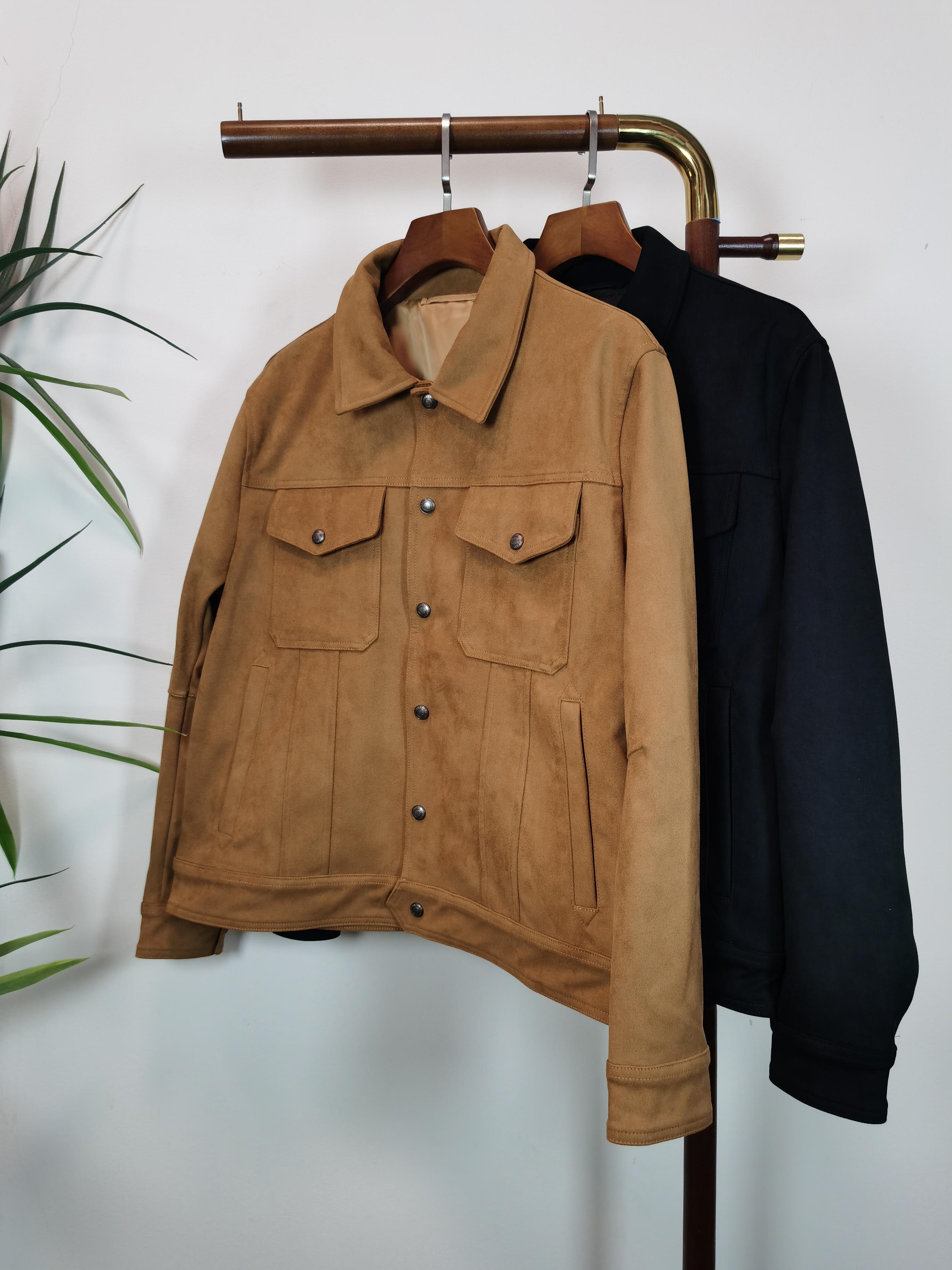 NO:541149,TOM FORD Top quality Tom Ford, the same model on the official website, complete with three standards!  2025 autumn and winter new men's jacket, fashionable and casual high-end version!  Customized fabrics for counters are breathable and comfortable, with impeccable details, and the brand element design concept reflects high quality. The feel is delicate and soft!  It is casually cut, with a great upper body style!  Color black brown code number M-2XL,,tom ford,jackets & coats,jackets & coats,alexander wang19860909TOM FORD 汤姆福特顶级品质 官网同款,三标齐全！2025秋冬新款男士夹克外套,时尚休闲高端版本！专柜定制面料 透气舒适度高,细节无可挑剔,品牌元素设计理念,体现高品质.手感细腻柔软！呈现休闲裁剪,上身版型超赞！ 颜色黑色 咖色 码数M-2XL,,tom ford,jackets & coats,jackets & coats,alexander wang,Men's clothing