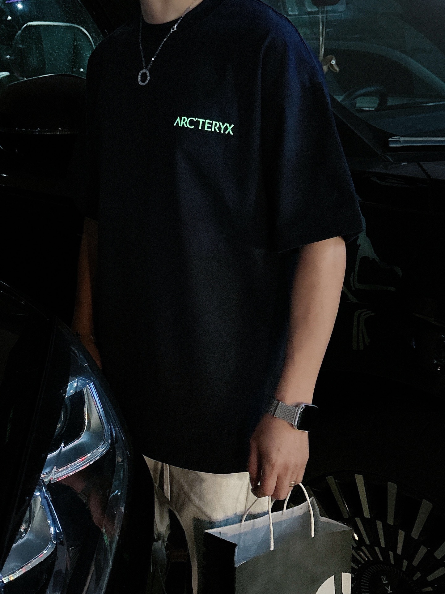 NO:746494,Luminous craft Arc'teryx round neck short-sleeved T-shirt high-end version!  Custom-made fabrics at the counter are highly breathable and comfortable, with impeccable details and brand element design concepts, reflecting high quality. It feels delicate and soft!  It presents a casual cut and the upper body shape is awesome!  Size M-3XL Color black white blue,arc'teryx,T-shirt,tees,t-shirt,19860909夜光工艺  始祖鸟 圆领 短袖 T恤 高端版本！专柜定制面料 透气舒适度高,细节无可挑剔,品牌元素设计理念,体现高品质.手感细腻柔软！呈现休闲裁剪,上身版型超赞！ 码数M-3XL 颜色黑色 白色 蓝色,arc'teryx,T-shirt,tees，t-shirt,,Men's clothing