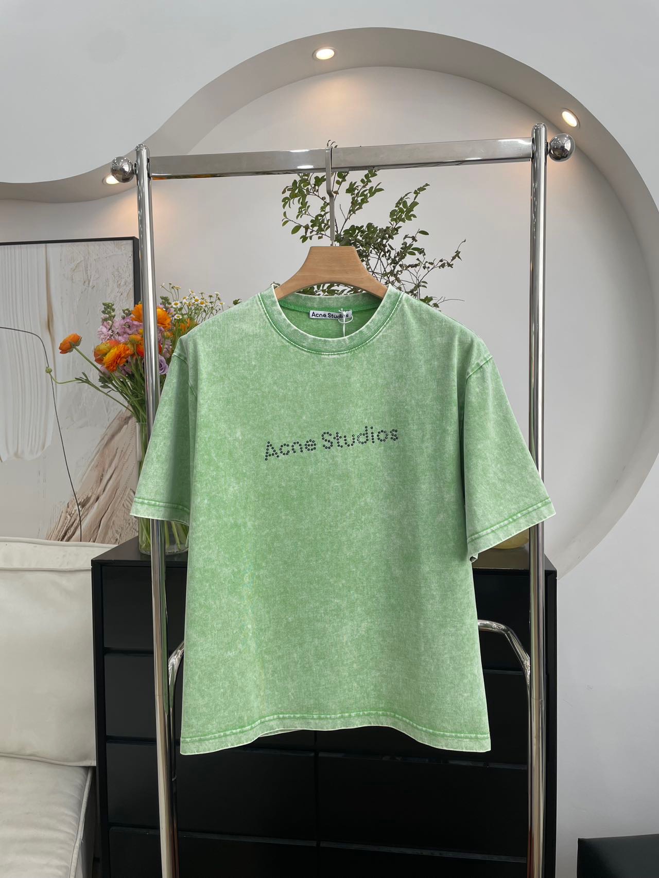 Acne Studios 209 Collection: Classic Design with Simple Aesthetic Fashion - 图片 3