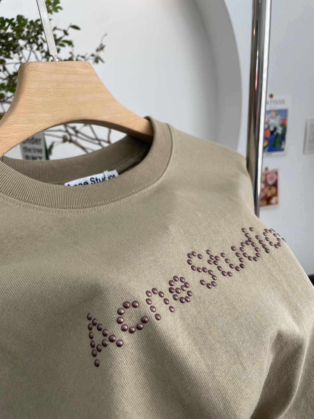 Acne Studios 209 Collection: Classic Design with Simple Aesthetic Fashion - 图片 5