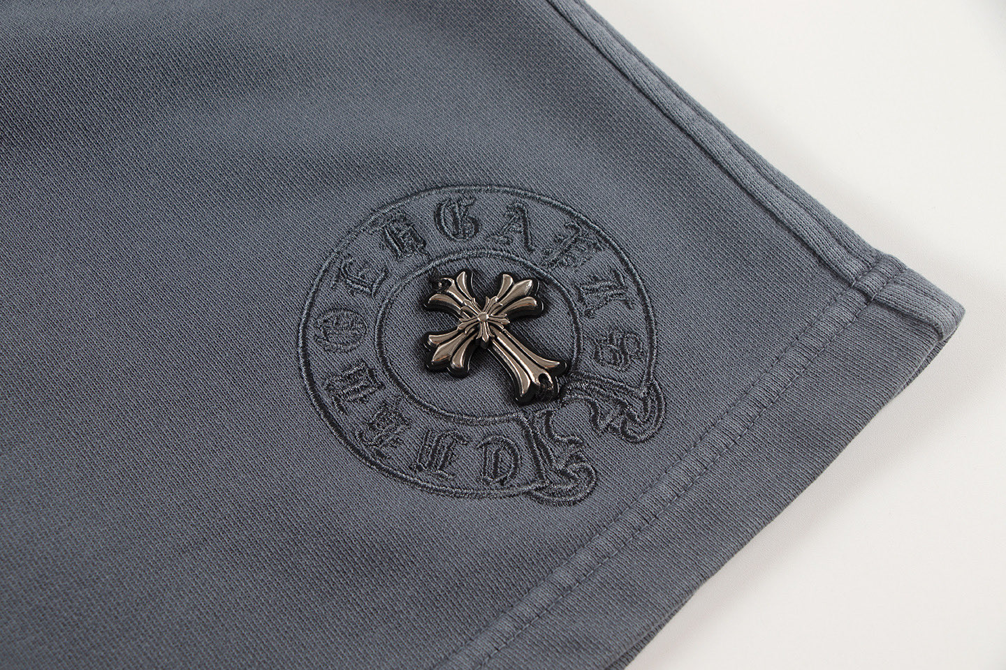 High-end Crocson CH 2025 Shorts: Features, Colors, and Sizes for Summer Fashion - 图片 4