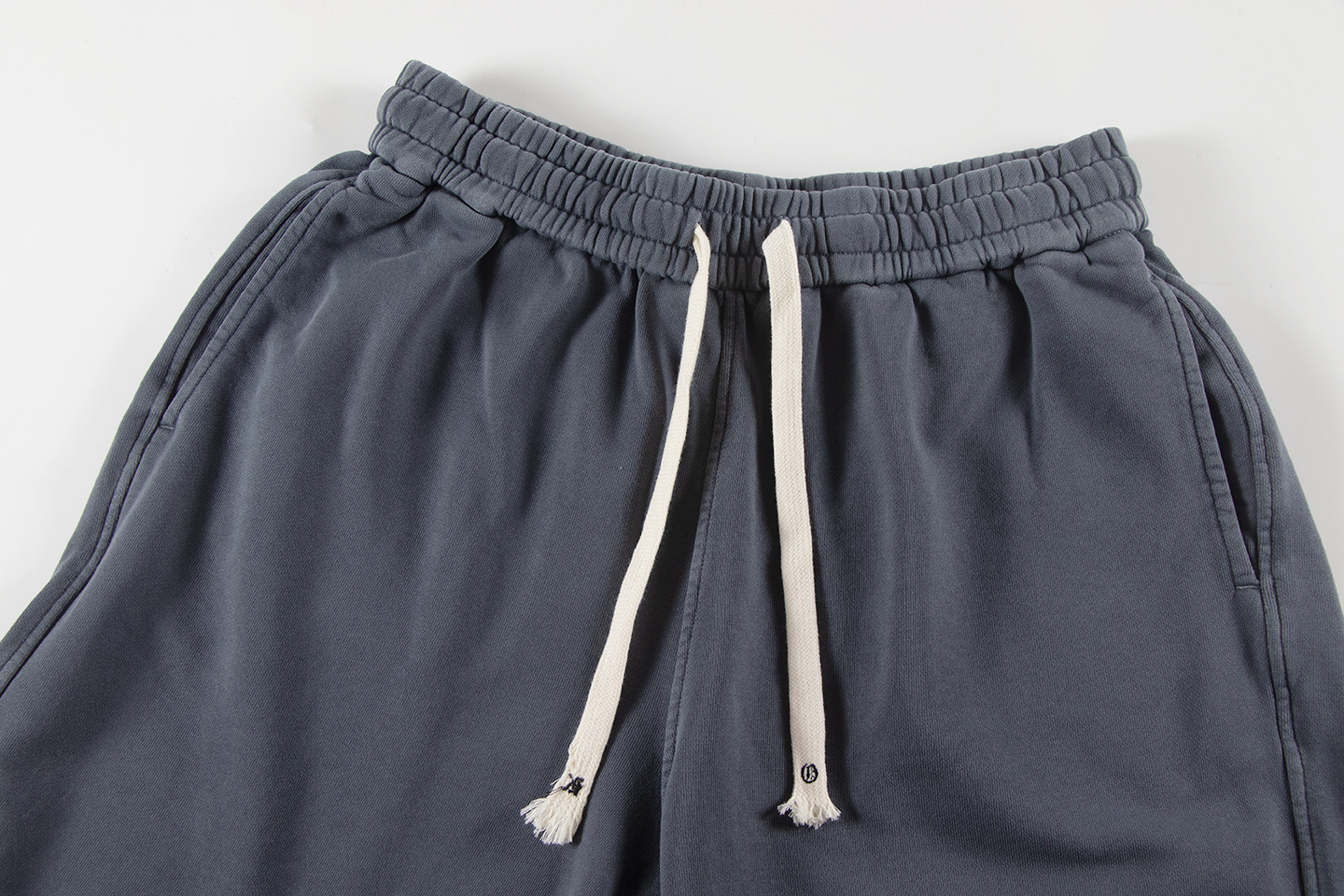 High-end Crocson CH 2025 Shorts: Features, Colors, and Sizes for Summer Fashion - 图片 6