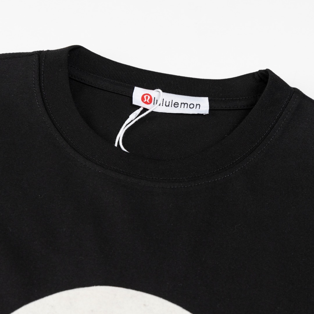 Lululemon/露露乐蒙 立体硅胶反光标识短袖T恤