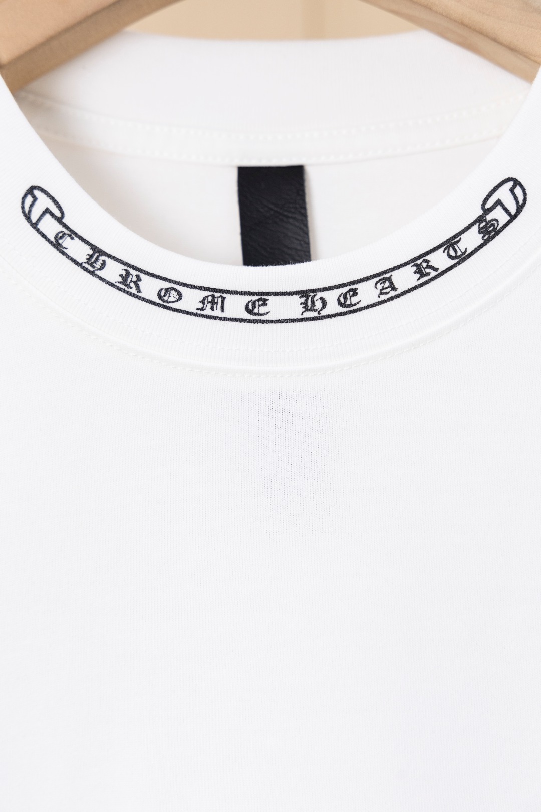 Chrome Hearts Miami Limited Edition Camiseta de Manga Corta para Hombre y Mujer 5 o 1ipnbv5l2dthbvp176tumq1uek2