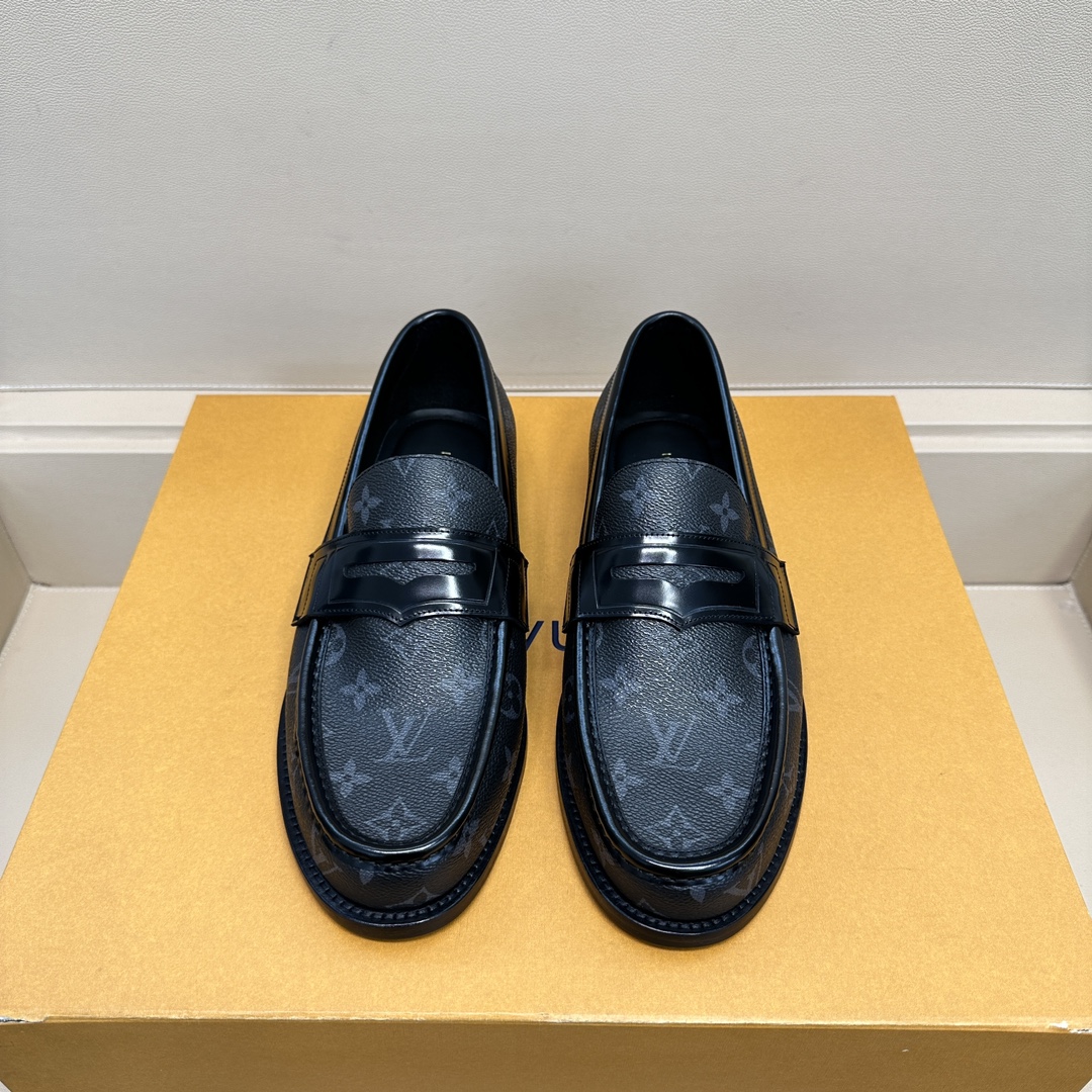 NO:280077,Genuine leather shoes Size 39–40-41-42-43-44 (38.45 customized, no return or exchange),19860909真皮底皮鞋 Size 39–40-41-42-43-44(38.45定做不退不换),,Men's shoes