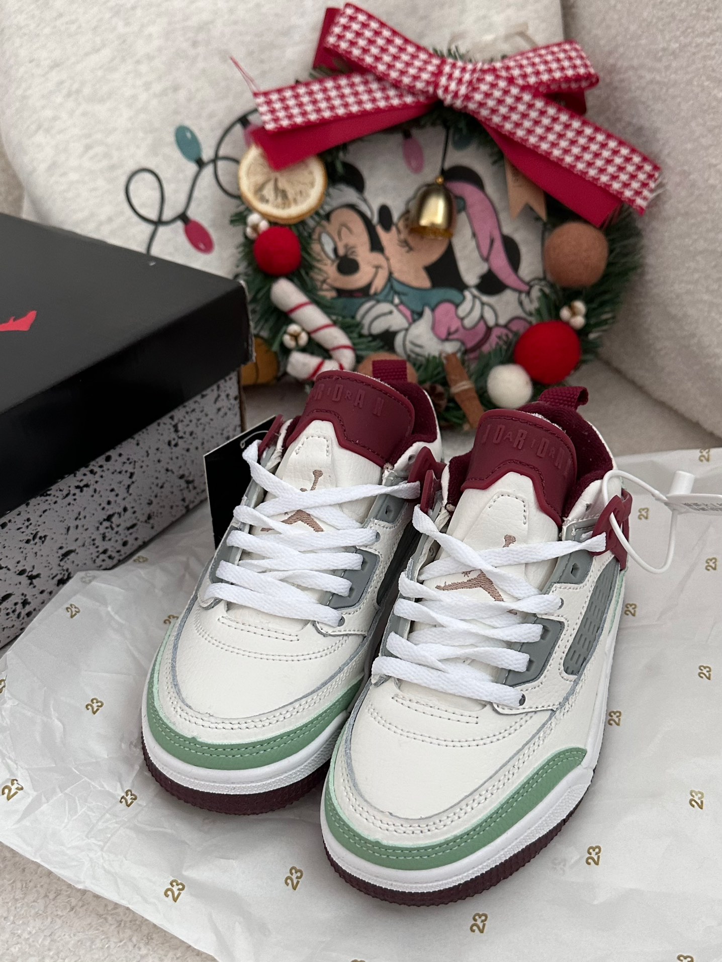 图片[3]-AJ 乔3.5代系带篮球气垫童鞋28-35 SPIZIKE LOW系带篮球气垫童鞋巧糅经典JORDAn运动鞋的设计元素，成就匠心经典-选品中心