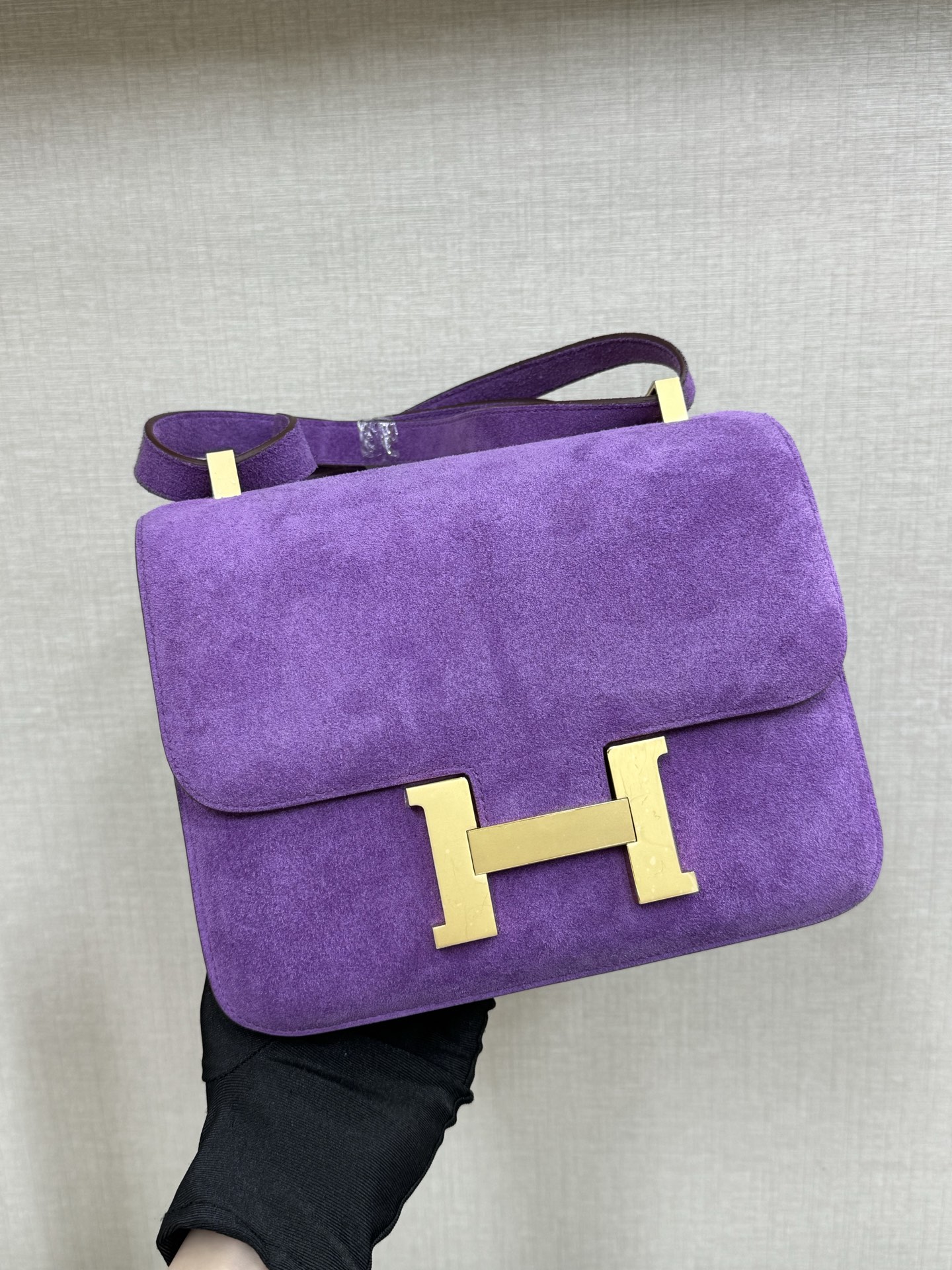 NO:699643,Constance Kangkang 24cm suede violet hand-stitched wax thread, Hermes, hermes, chamois leather, Hermes,19860909Constance康康24cm 麂皮 紫罗兰色 手缝蜡线,爱马仕,hermes,chamois leather,Hermes,,Bag