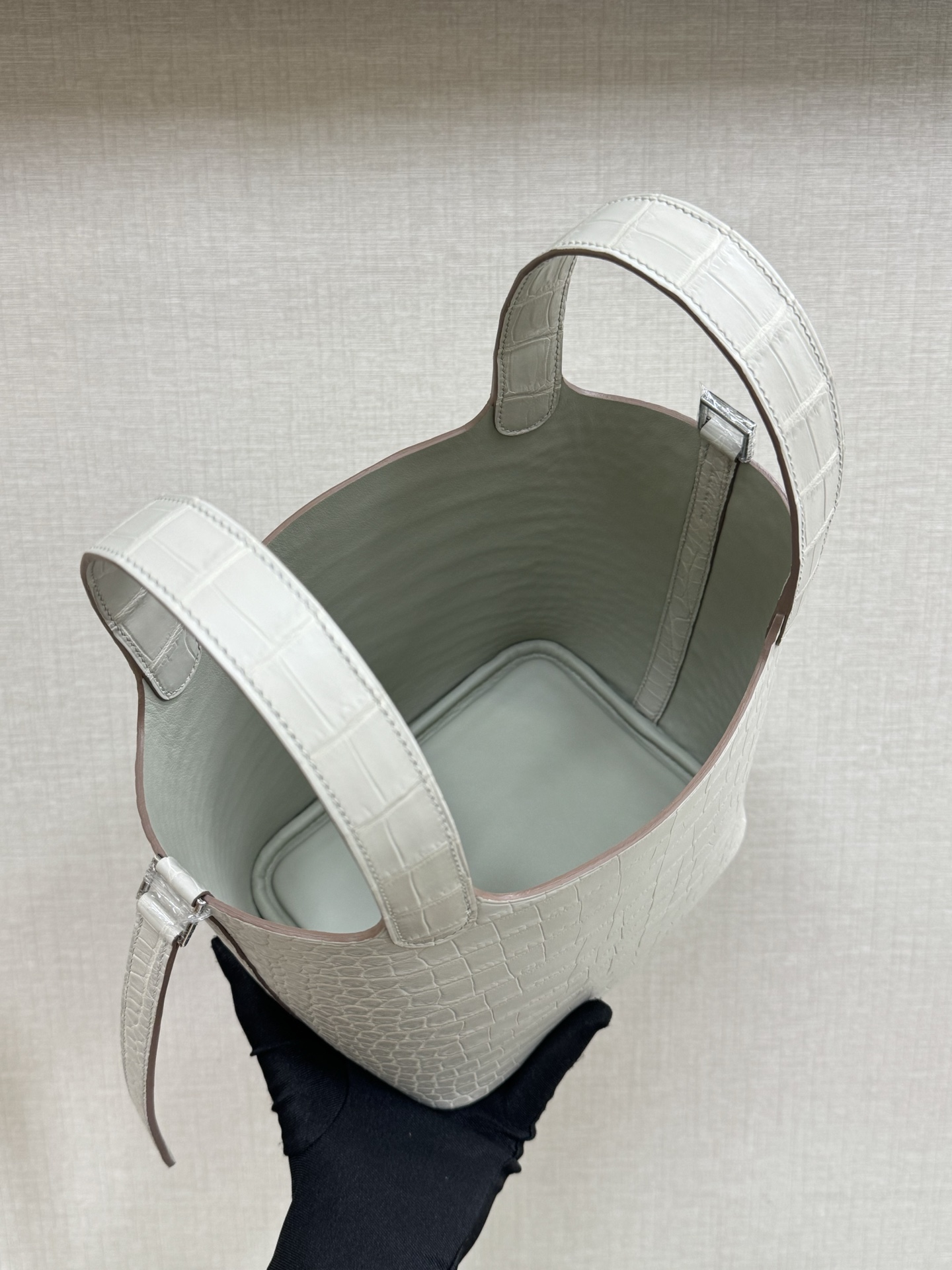 Hermes Picotin Lock White Crocodile 18cm everyday