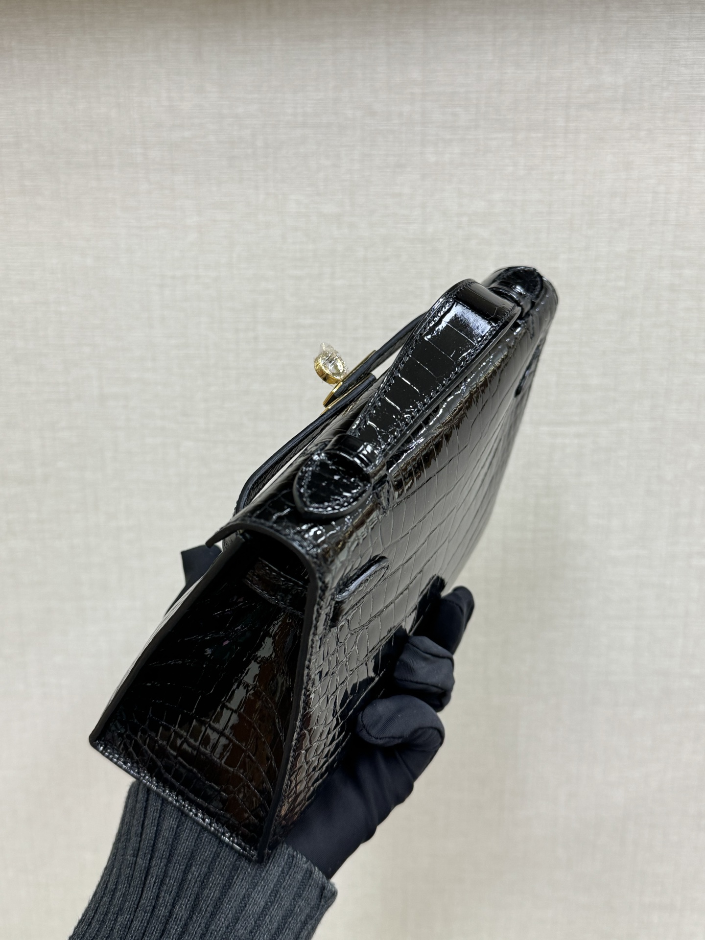 Hermes Kelly Black Crocodile 22cm evening everyday