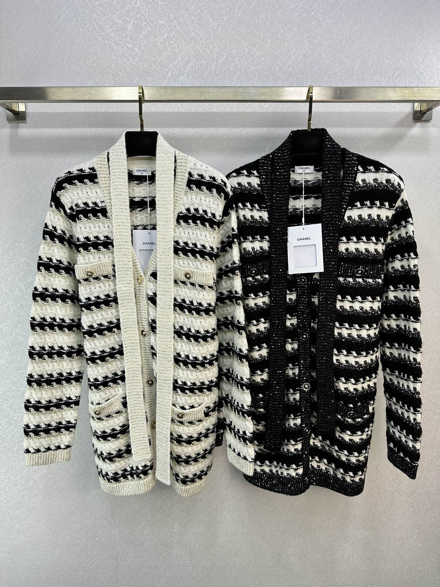 Chanel Clothing Cardigans 7 Star Quality Designer Replica
 White Fall/Winter Collection Vintage