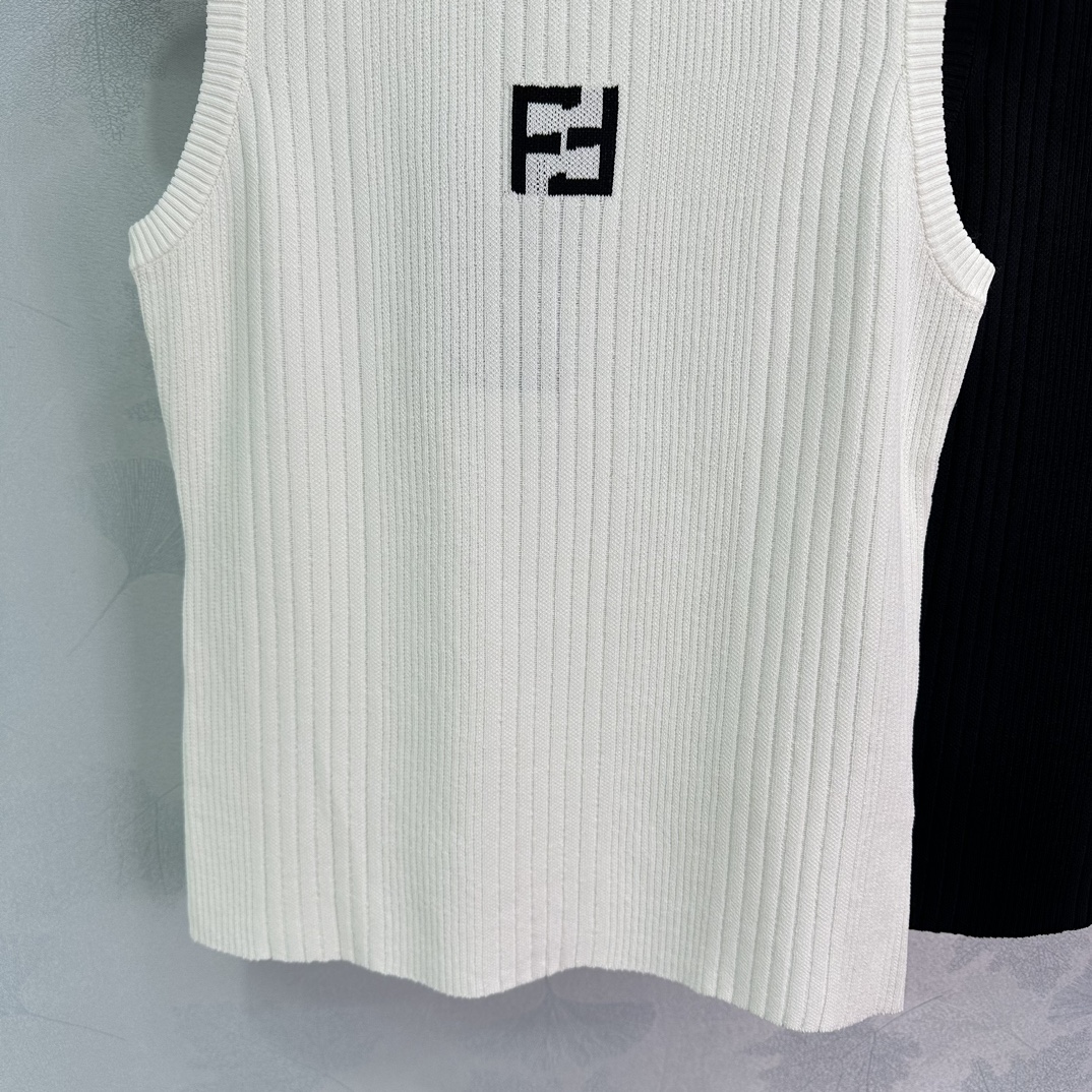 Title: P372 Knit Vest for Women – Classic, Fashionable, and Comfortable in Three Colors Summary: Versatile one-size-fits-all dress with a soft, cozy feel and flattering - 图片 5