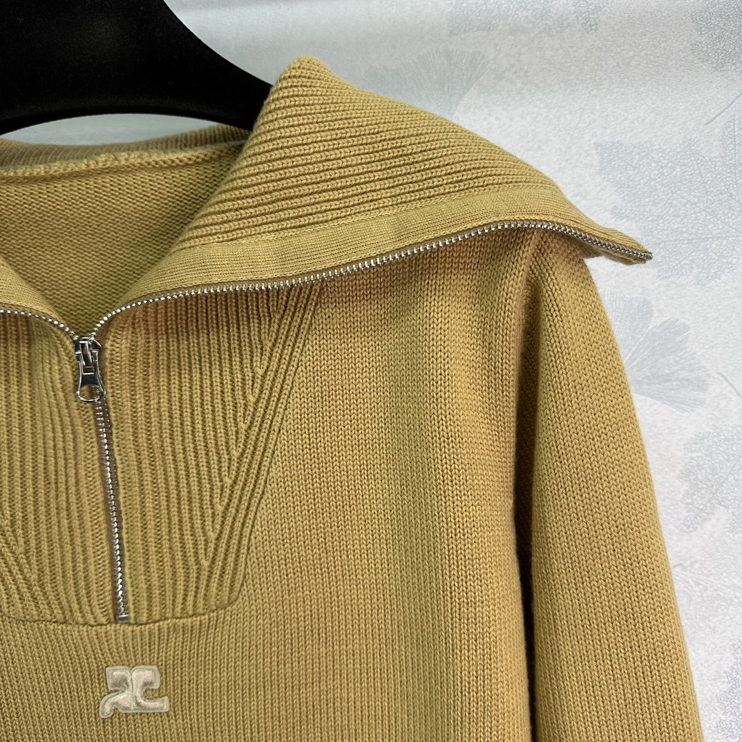 Courreges 2024: High-Class Fashion Nympho Single-Size Outfit with Korean Logo Pattern - 图片 2