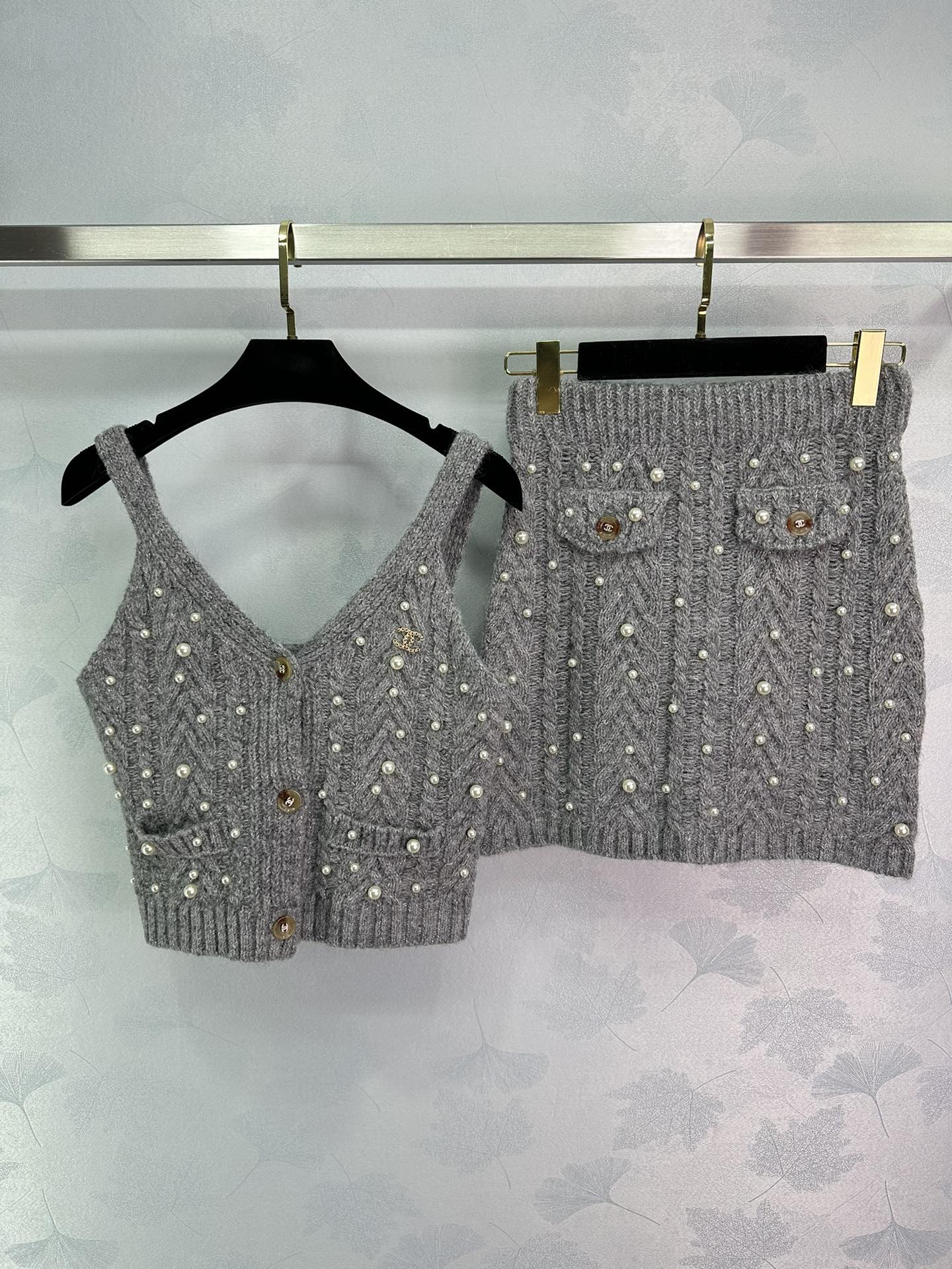 Ch’s New Knitting Suit with Classic Vests and Pearl Embroidery for Super Body Size - 图片 1