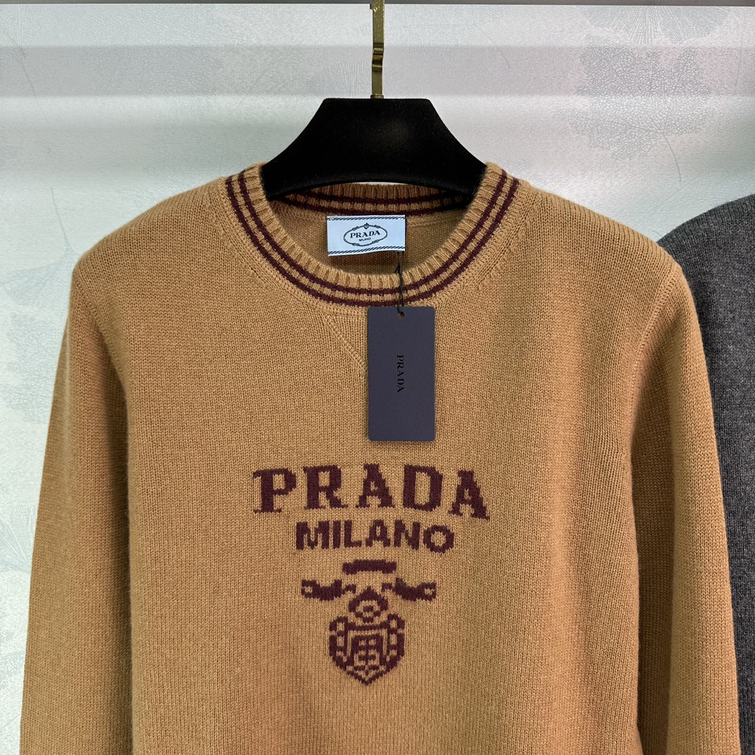 [Prada Women