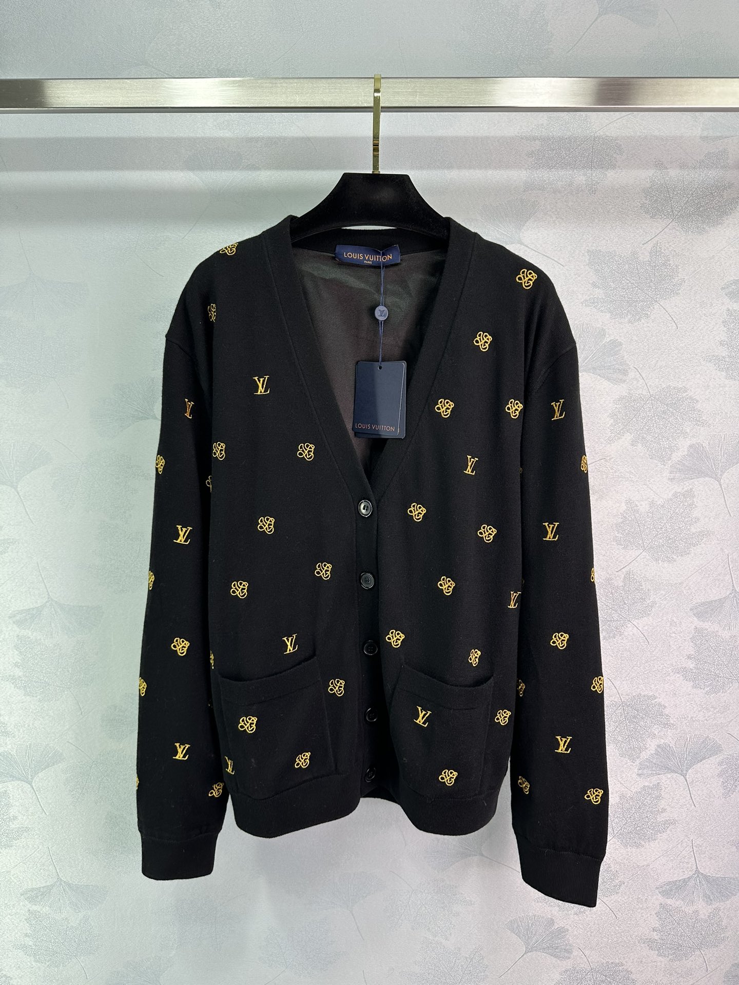 Louis Vuitton Winkel
 Kleding Cardigans Trui Nederland verkoop
 Borduurwerk Breien Herfstcollectie