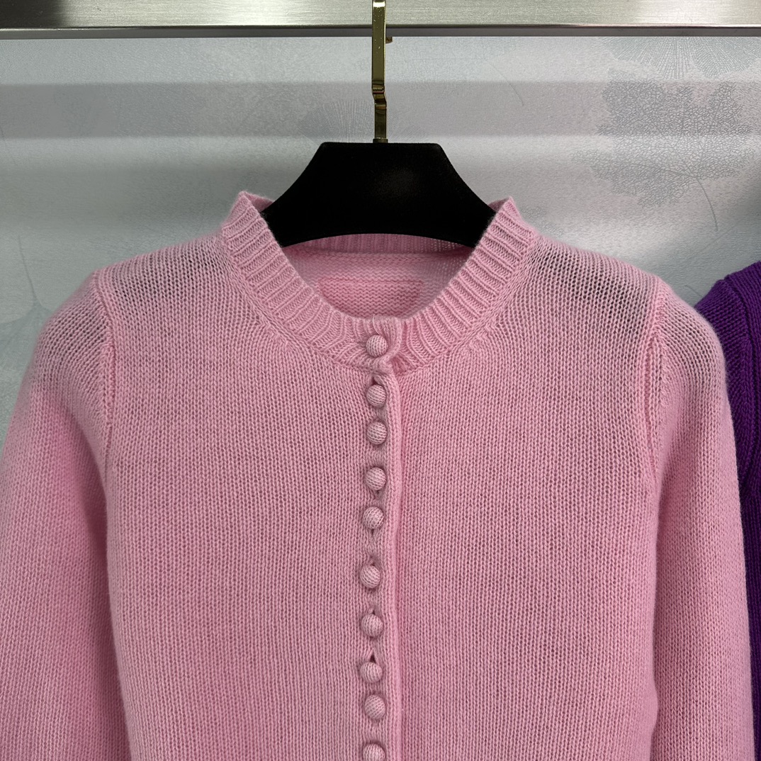 [Prada Women