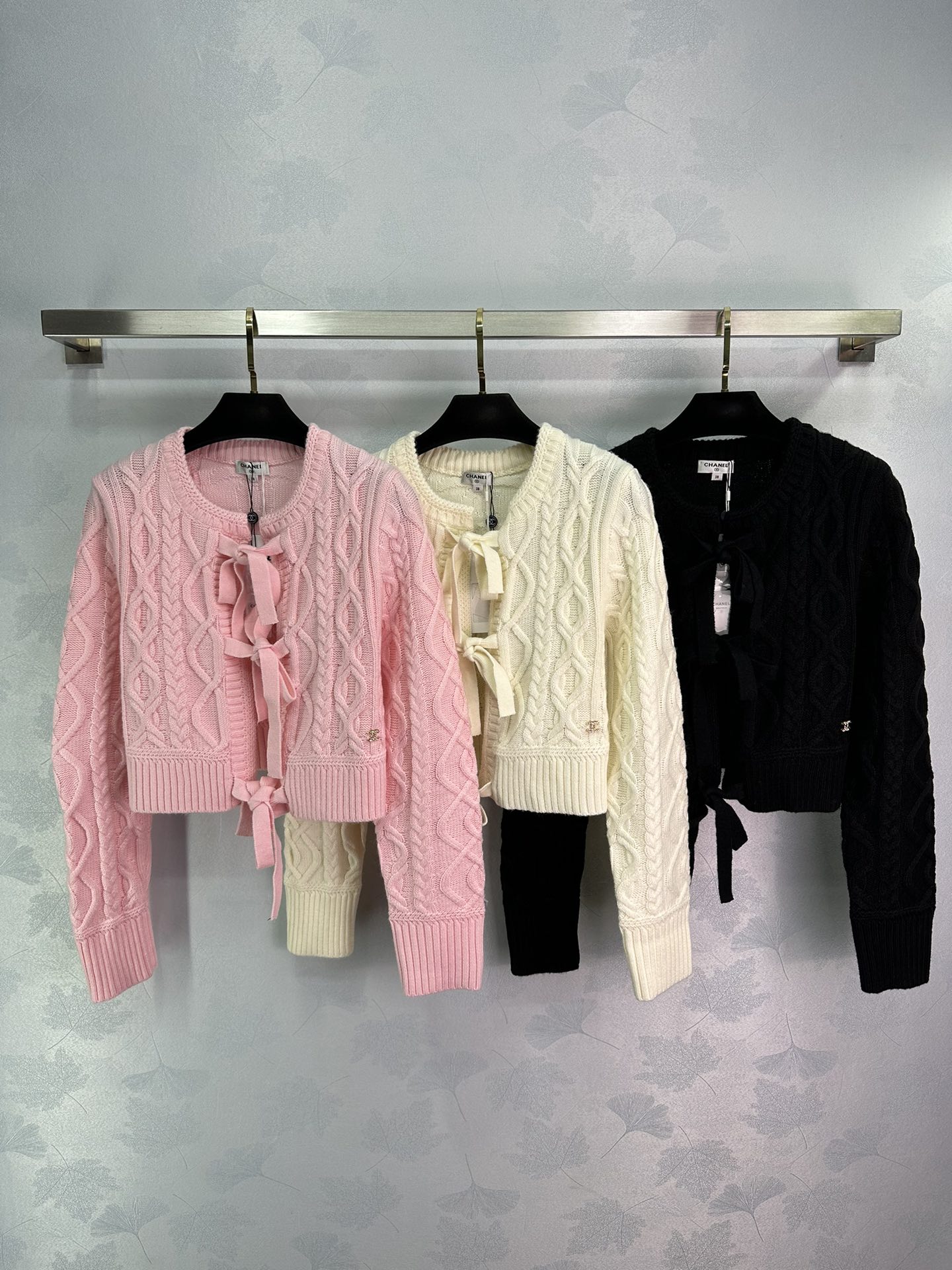 Chanel Clothing Cardigans Coats & Jackets Knitting Fall/Winter Collection Long Sleeve