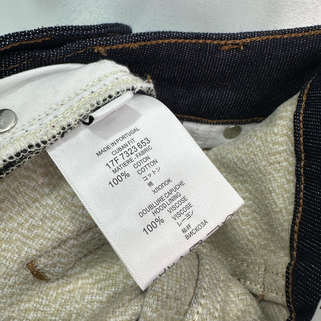 “Autumn/Winter Women’s Uniform: Tweed Jeans Packed with Excellence and YB Supplements” - 图片 9