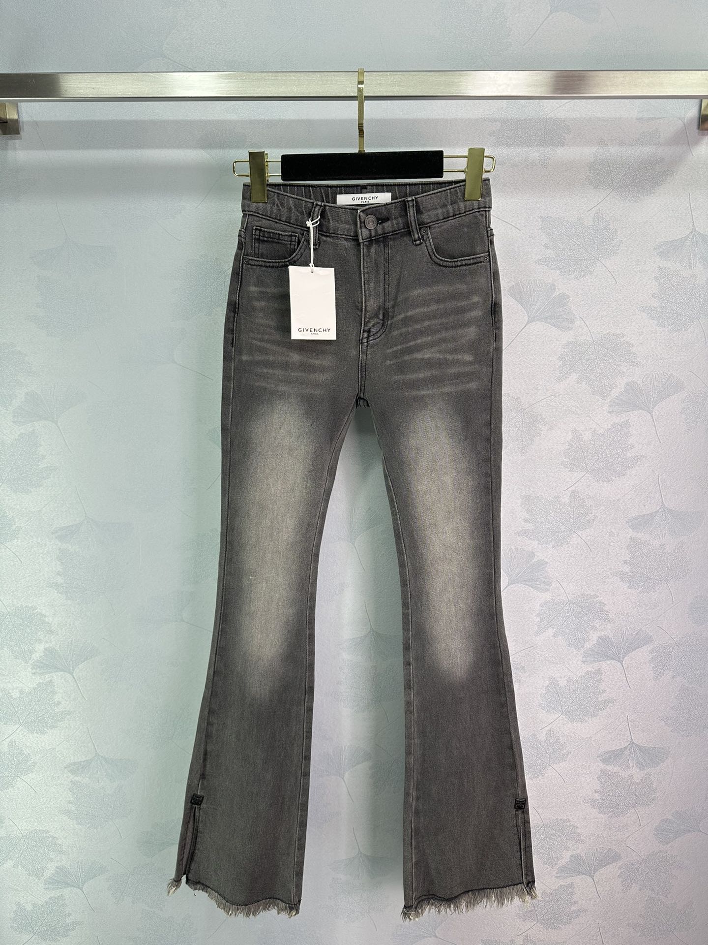 Fashionable Single-Skinned Women’s Suit with Curry Pair and Imported Jeans in One Color - 图片 2