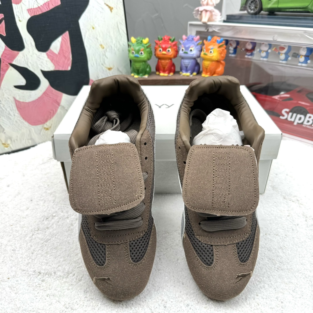 万胜出厂价:77💰彪马短舌系列🌟官网同步在售,原包装➕原吊牌Open YY x Puma Speedcat 彪马板鞋 灰棕 码数36-44 男女现货