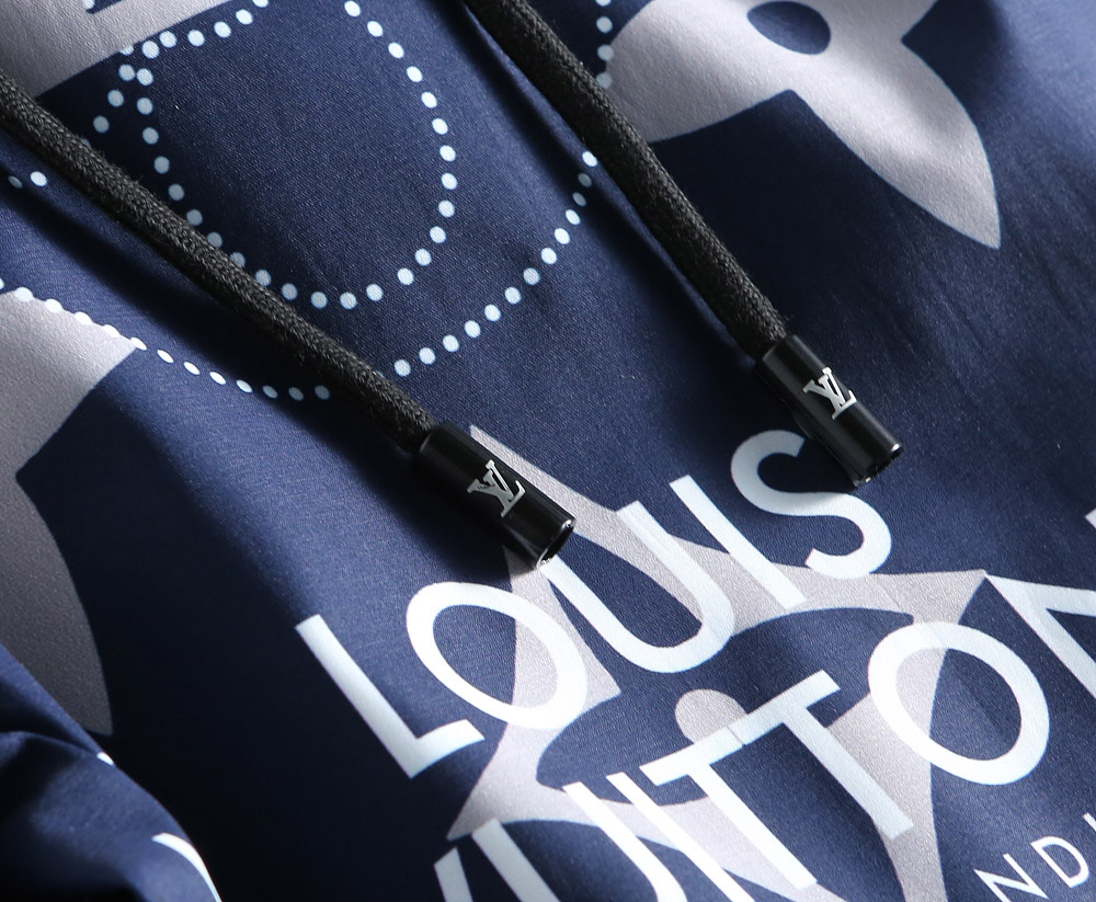 Louis Vuitton 2025 Spring/Summer Quick-Dry Beach Shorts - Stylish and Comfortable 8 i1740289676455 4204 0 7