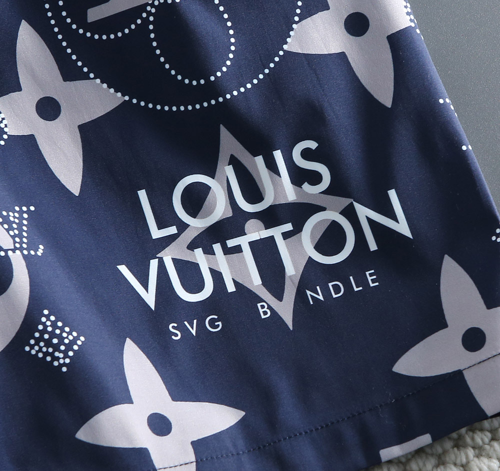 Louis Vuitton 2025 Spring/Summer Quick-Dry Beach Shorts - Stylish and Comfortable 9 i1740289676456 7605 0 8