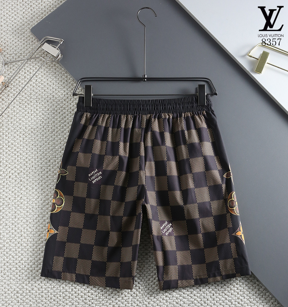 Louis Vuitton 2025 Spring/Summer Men's Checkerboard Beach Shorts 2 i1740289771097 9965 0 1