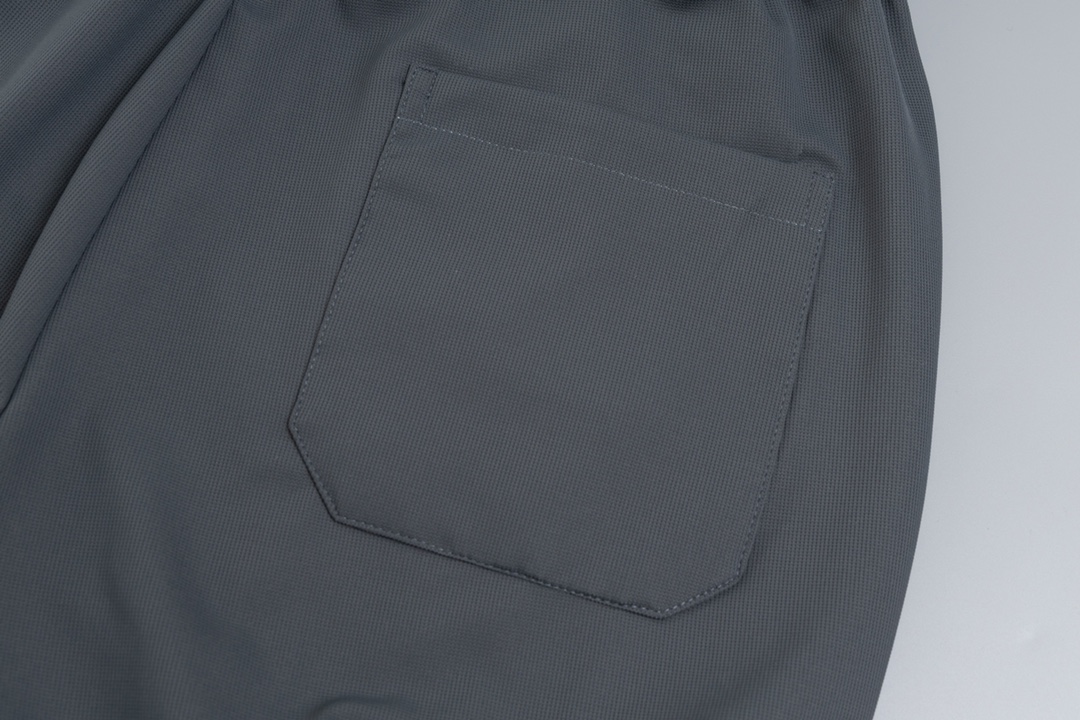 ARC’TERYX Summer Pants: Lightweight, Dry, and Perfect for Outdoor Activities - 图片 7