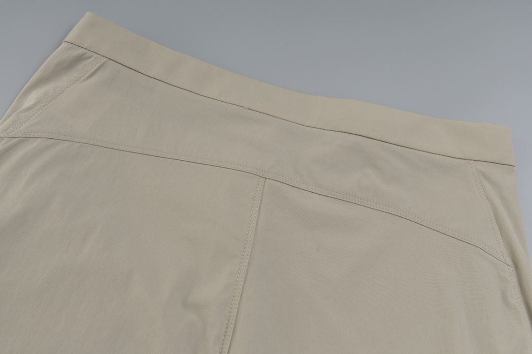 High-End Arteryx Gamma Quick Dry Shorts for Outdoor Activities - 图片 6