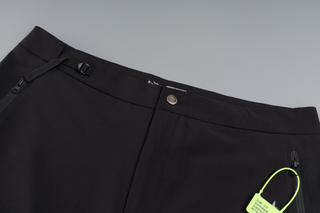 High-End Arteryx Gamma Quick Dry Shorts for Outdoor Activities - 图片 7