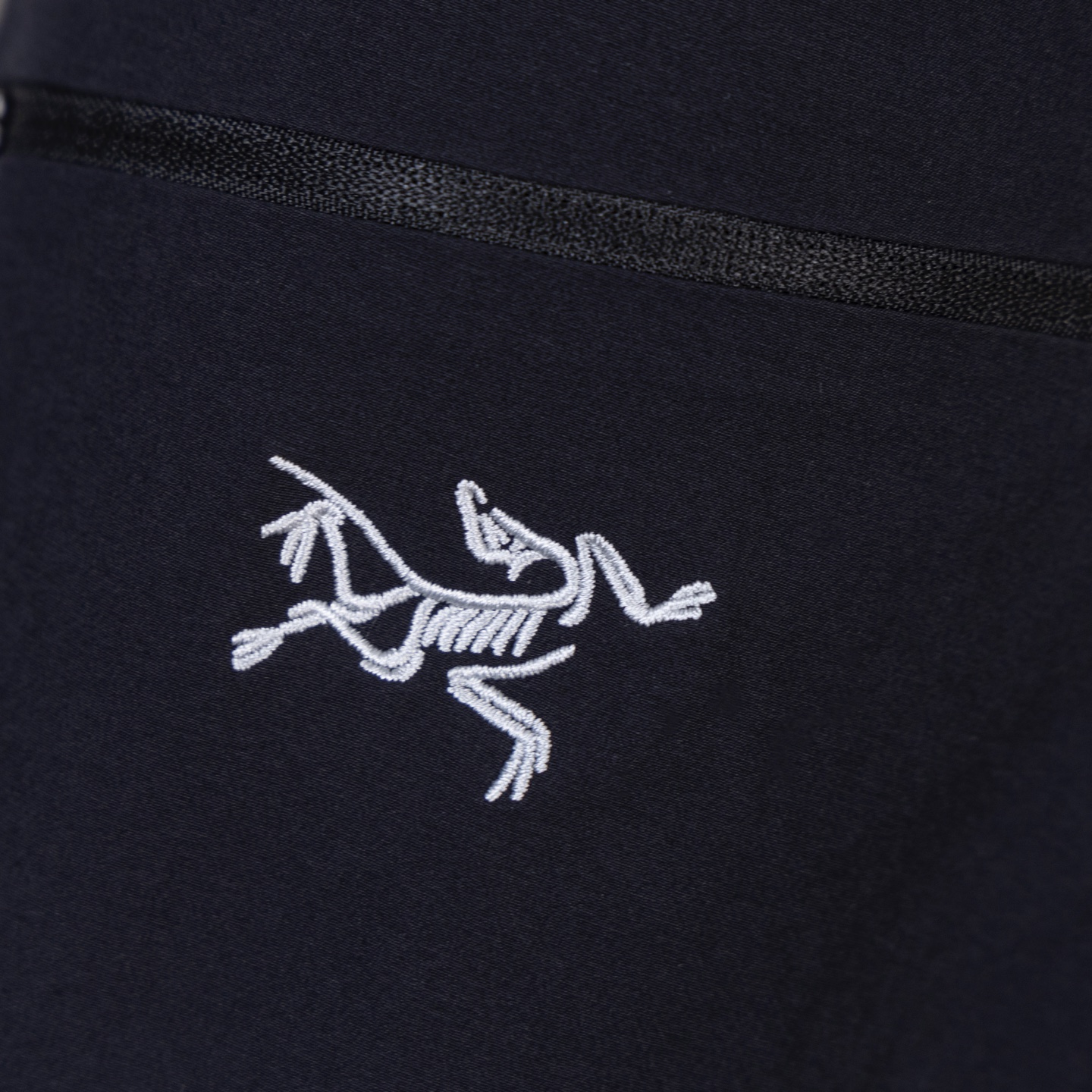 始祖鸟 25SS ARC 户外运动长裤服装,鞋 7