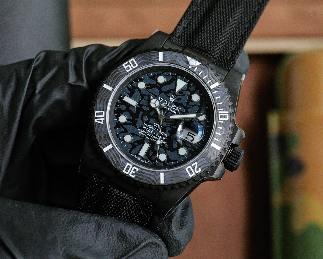 BLACK新製品発売ロレックスBLACK公式カスタム版