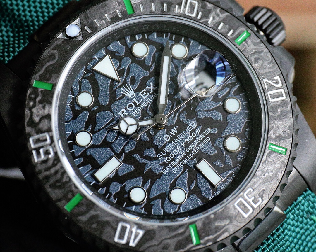 BLACK新製品発売ロレックスBLACK公式カスタム版